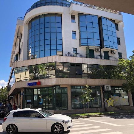Apartman Sasa พอดโกริกา ภายนอก รูปภาพ