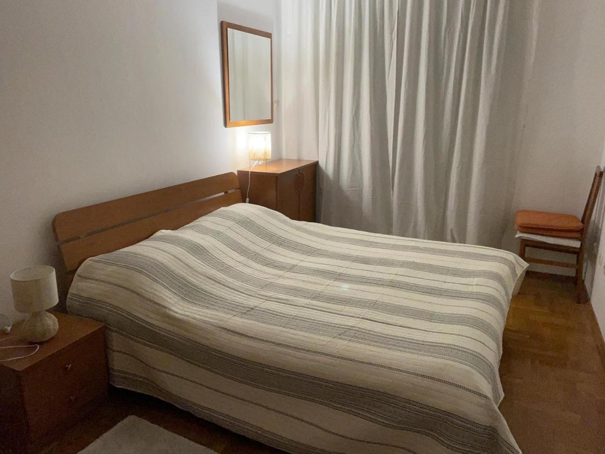 Apartman Sasa พอดโกริกา ภายนอก รูปภาพ